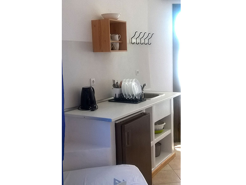 Les chambres et les studios Aperanto dans Faros à Sifnos