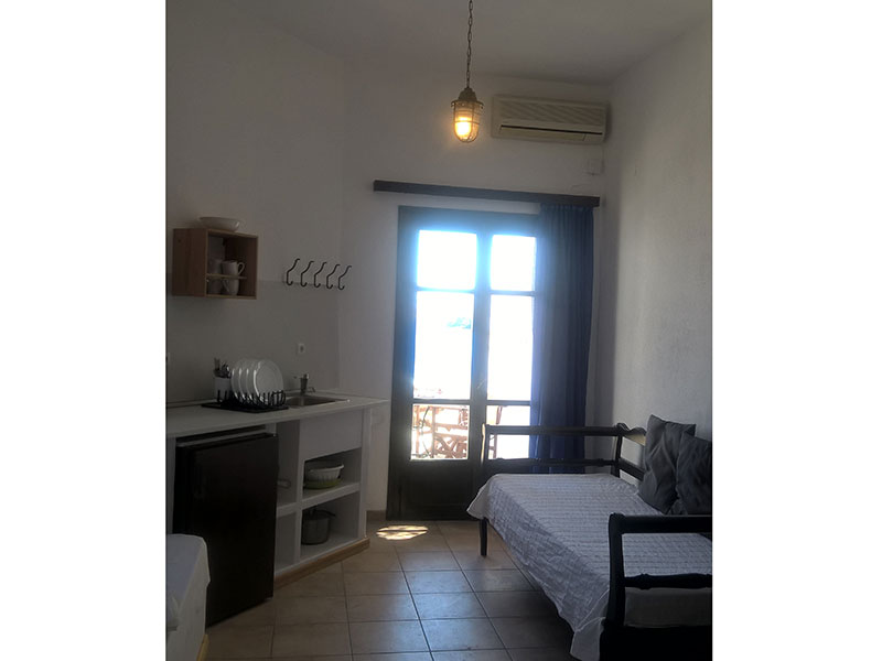 Les chambres et les studios Aperanto dans Faros à Sifnos